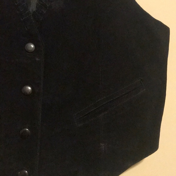 Genuine Leather Suede Look Vest - Picture 4 of 10